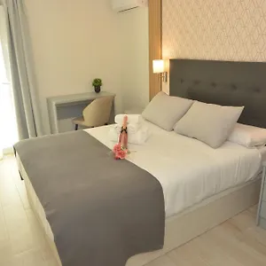 Beethoven Luxury Pensión Málaga